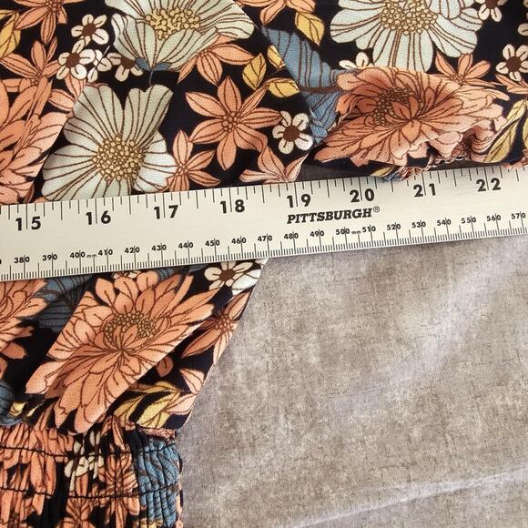 AUW 1x Floral Pattern Peasants Top Women’s - Picture 4 of 5